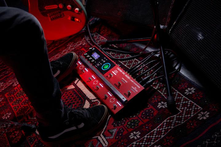 Produktbild BOSS (Electronics) RC-600 (Gitarre)