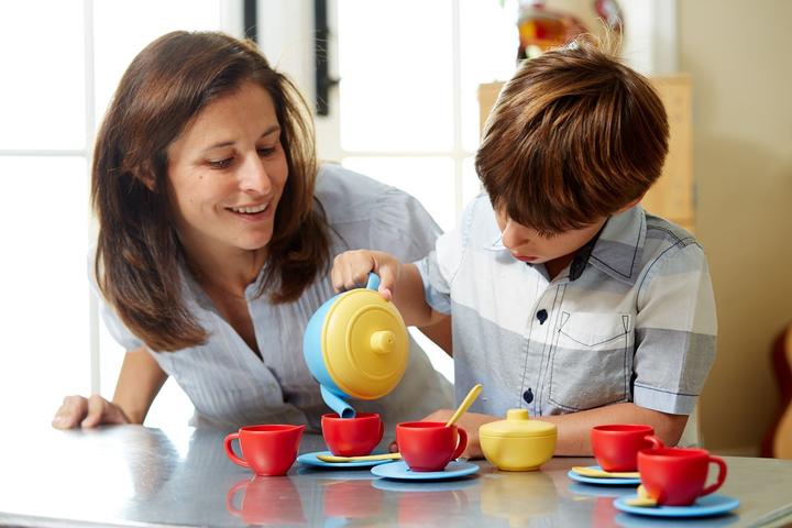 Actual product image Green Toys Green toy tea play set