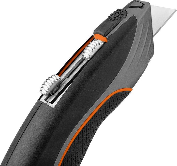 Actual product image Neo Knife with trapezoid and hook blade, metal housing with 6 blades