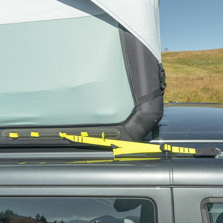 Actual product image Quechua VAN 500 FRESH AND BLACK 2P (Roof tent, 24 kg, 2 persons)