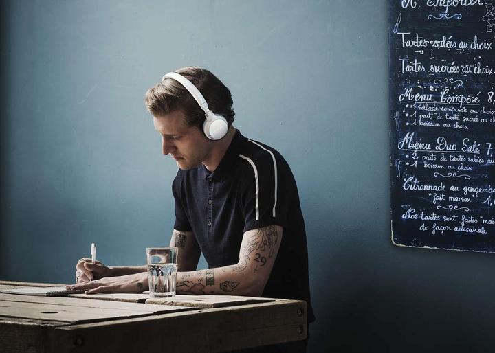 Actual product image Philips Shb9250 (16 h, Wireless)