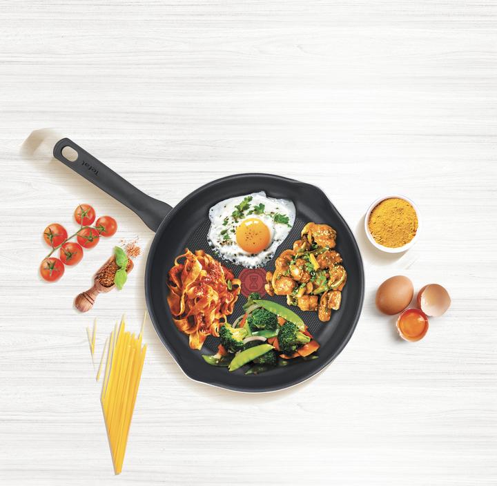 Produktbild Tefal Day by Day (24 cm, Bratpfanne, Aluminium)