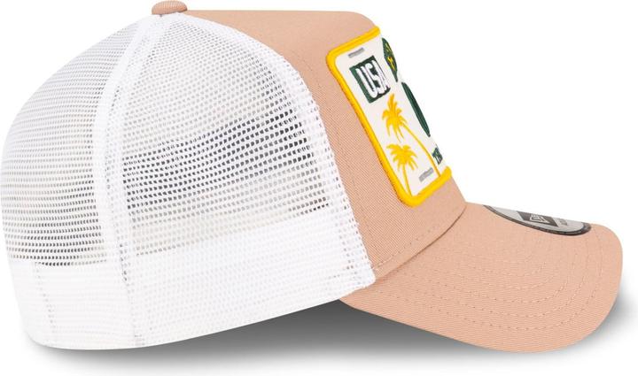 Produktbild New Era Adjustable A-Frame Trucker Cap - FLORIDA MIAMI beige