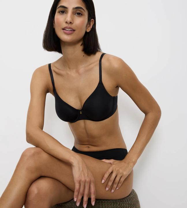 Image du produit Triumph Soutien-gorge à armatures Body Make-Up Essentials (95 D, Une unité par pack)
