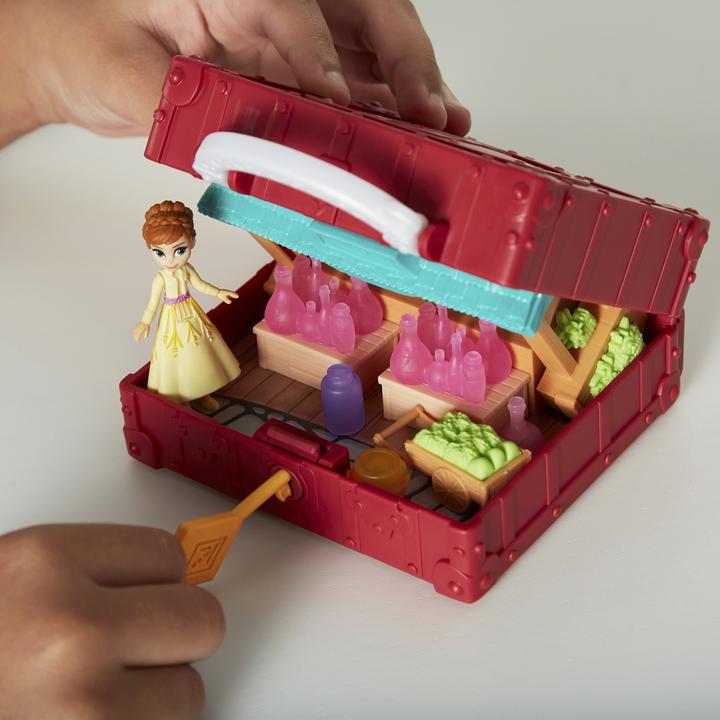 Immagine prodotto Hasbro Congelati 2 Ghiaccio Regina Pop Up Set Villaggio Avventura Pop Up