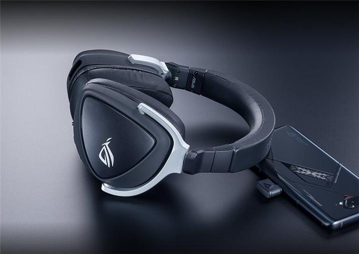 Produktbild ASUS ROG Delta S (Kabellos, Kabelgebunden)