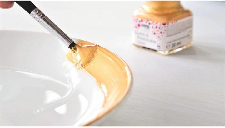 Actual product image Kreul Glass & Porcelain (Metallic silver, Metallic Gold, Metallic copper, Metallic gold bronze, Metallic champagne, 120 ml)