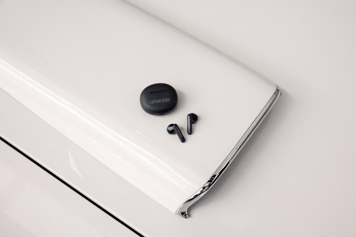 Actual product image Urbanista Austin (No noise cancelling, 5 h, Cable)