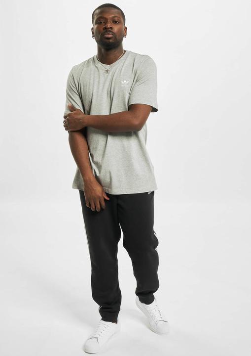 Produktbild adidas Essential (S)