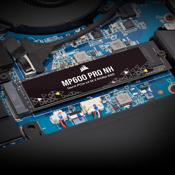 Actual product image Corsair MP600 Pro NH (8000 GB, M.2 2280)