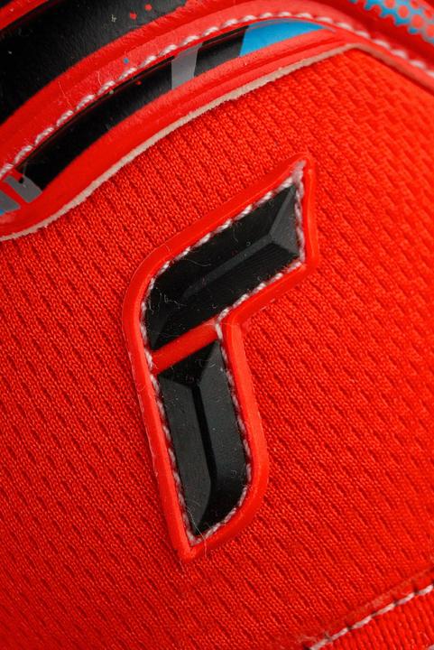 Actual product image Reusch Attrakt Gold X (5.5)
