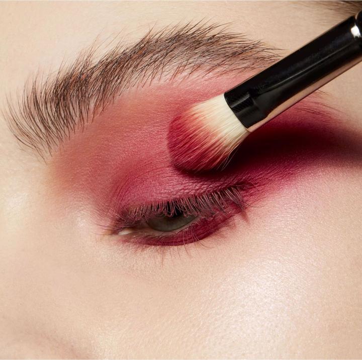 Produktbild MAC Cosmetics Powder Kiss Soft Matte Eye Shadow (Fall In Love)
