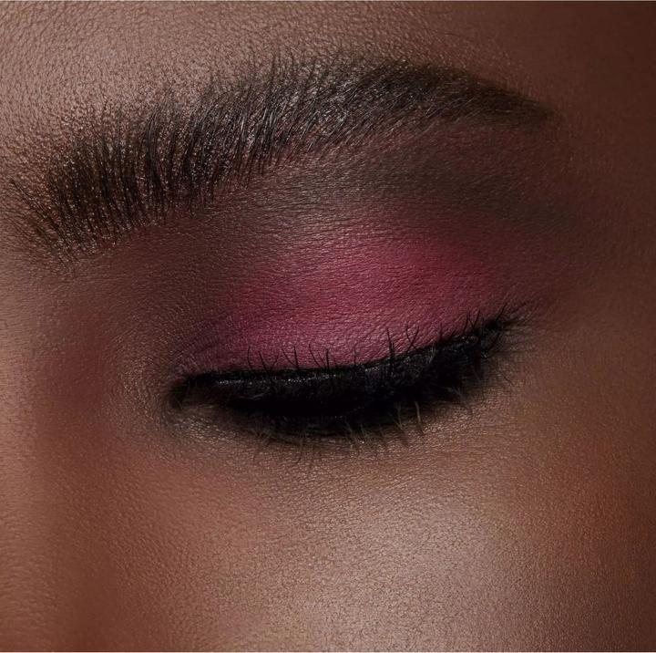 Produktbild MAC Cosmetics Powder Kiss Soft Matte Eye Shadow (Fall In Love)