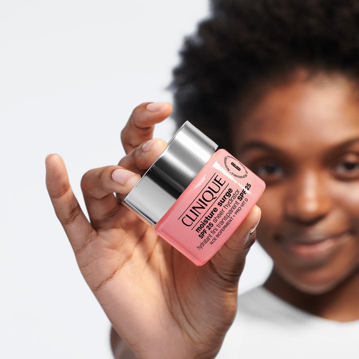 Immagine prodotto Clinique Moisture Surge (50 ml, Crema da giorno, SPF 25)