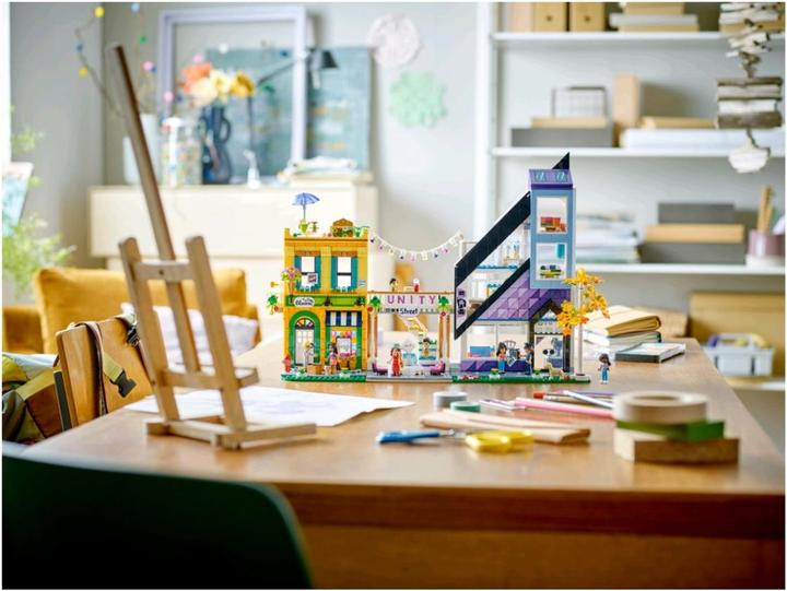 Actual product image LEGO City centre (41732, LEGO Friends)