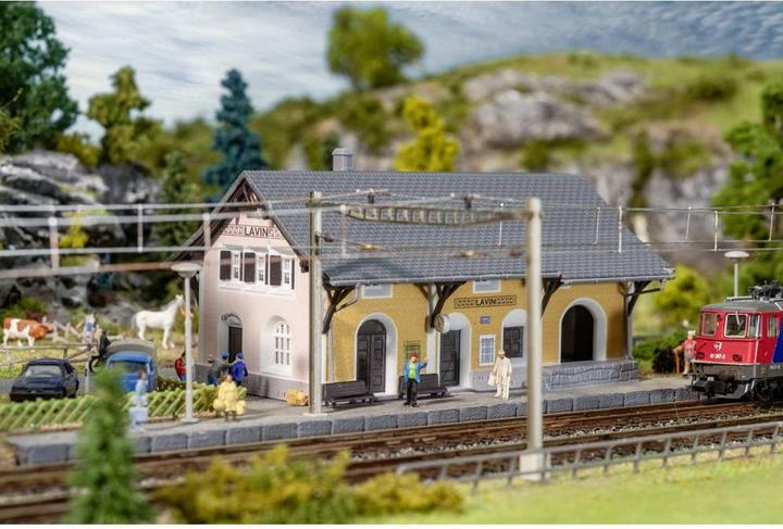 Actual product image Faller Bahnhof Lavin