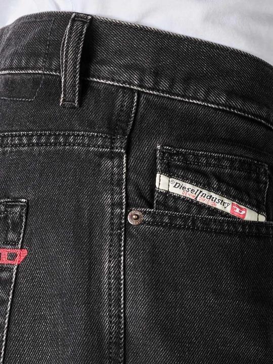 Produktbild Diesel 2020 D-Viker Jeans Straight Fit 09B88 (W34/L30)