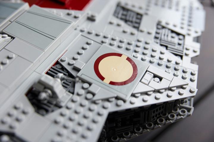 Actual product image LEGO UCS Venator-class Republic Attack Cruiser (75367, LEGO Star Wars, LEGO Rare Sets)
