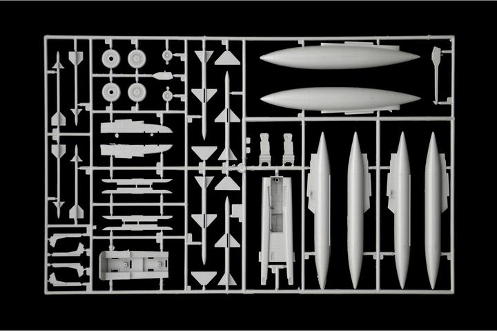 Image du produit 1:48 RF-4E Phantom II