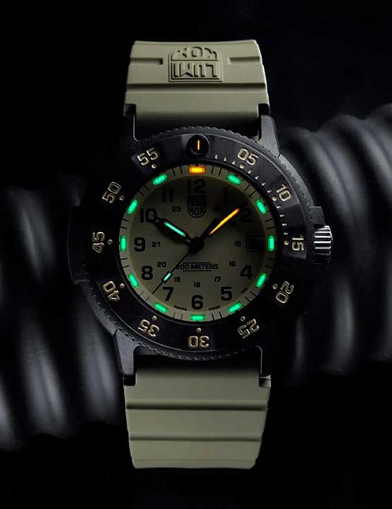 Actual product image Luminox Original Navy Seal 3000 Evo Series (Diving watch, 43 mm)