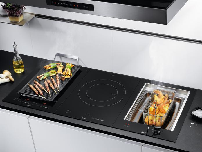Actual product image AEG Plancha