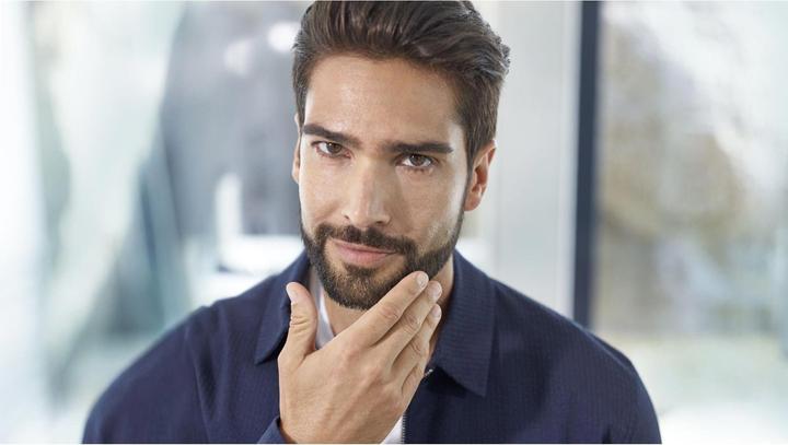 Actual product image Philips Multigroom Series 5000