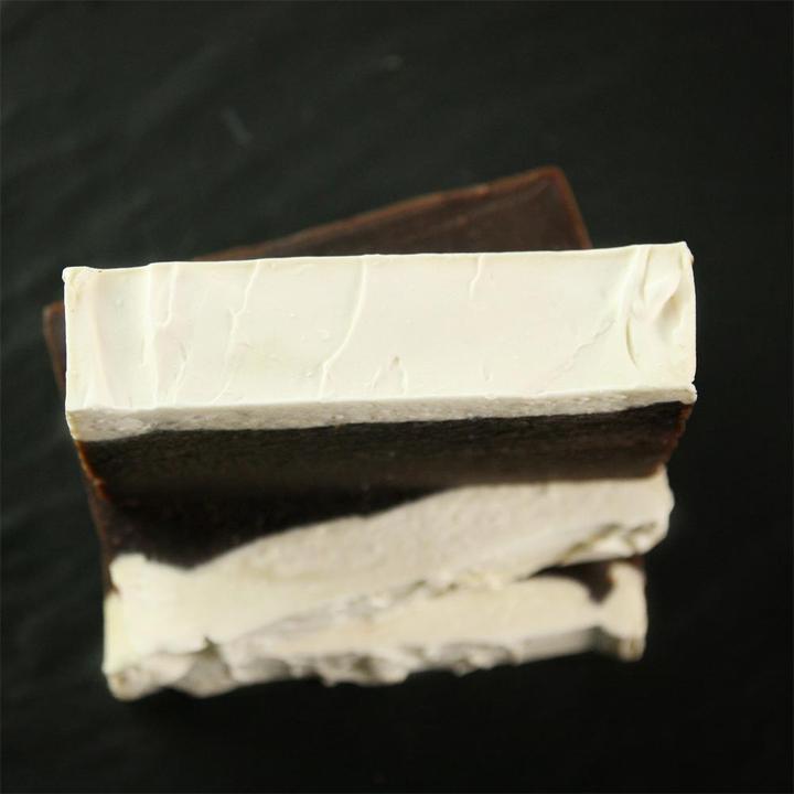 Actual product image I want you naked Kakaobutter & Macadamia Oil (Soap, 100 ml)
