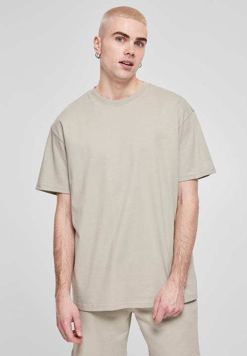 Actual product image Urban Classics Heavy Oversized Tee (M)