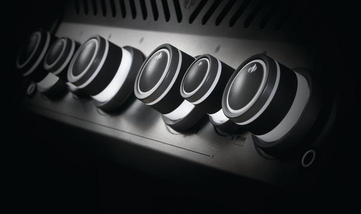 Actual product image Napoleon Rogue SE 525 (16.60 kW)