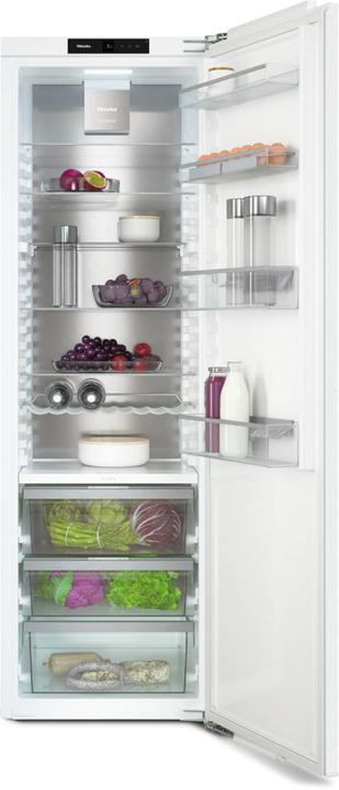 Actual product image Miele K 7747 C 125 Gala Ed (294 l)