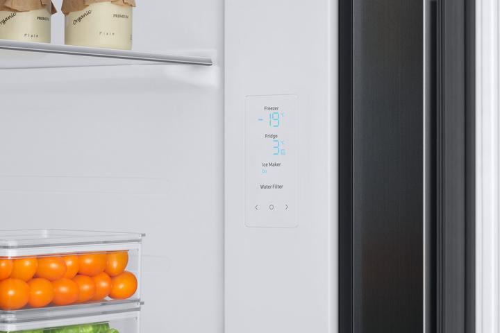 Actual product image Samsung RS6GA8842B1/EC Side-by-Side Fridge Combination Freestanding D (634 l)