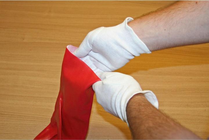 Actual product image Kerbl 29725/6 Cotton glove Dermatex, 6-pack, bleached, ladies (8), white (8)