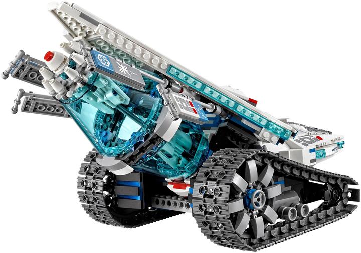 Actual product image LEGO Ninjago Zane's Ice Caterpillar (70616, LEGO Ninjago)
