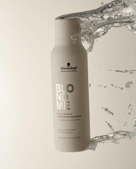 Actual product image Schwarzkopf Professional BLONDME Bond Repair Pflegendes Shampoo (300 ml)