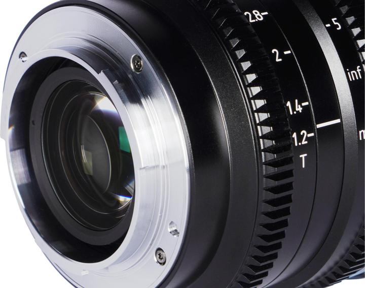 Actual product image Sirui Nightwalker 35mm T1.2 S35 Cine Lens (Micro Four Thirds, APS-C / DX)
