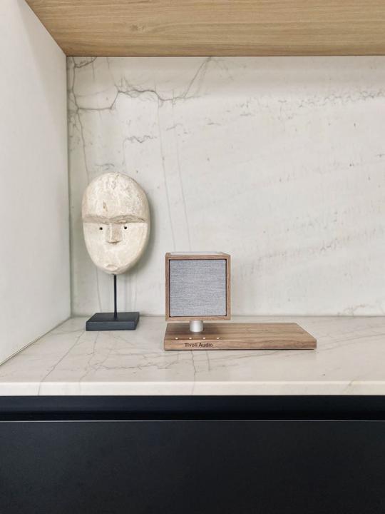 Immagine prodotto Tivoli Audio Ravvivare Noce/Grigio (Corrente elettrica)