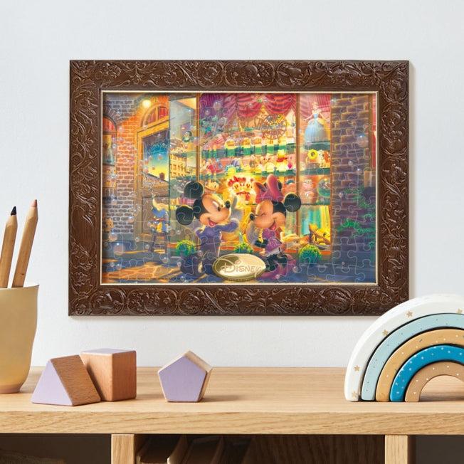 Produktbild Disney Mickey & Minnie leuchtendes Puzzle 108 Teile "Abenddämmerung im Spielzeugladen" (108 Teile)