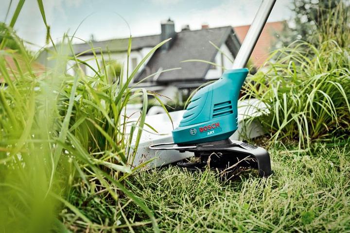 Produktbild Bosch Home & Garden ART 23-10.8 LI - mit Akku/Ladegerät (Kunststoffmesser)