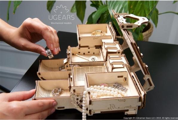 Produktbild Ugears Antik-Schatulle (185 Teile)