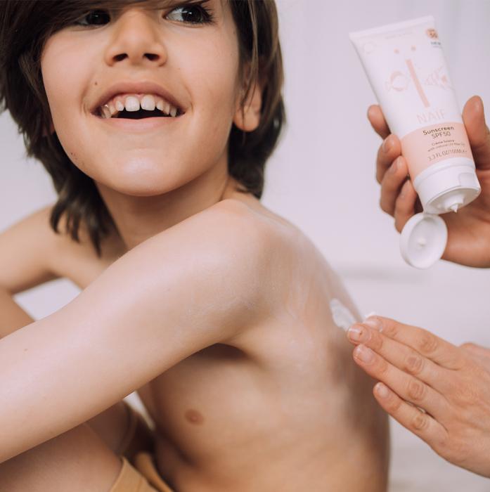 Produktbild Naïf Sonnencreme (Sonnencreme, SPF 50, 100 ml, 133 g)
