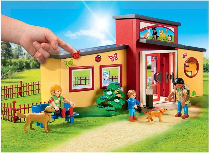 Actual product image Playmobil 71599 Animal hotel 'Pfötchen' (71599, Playmobil My Life)