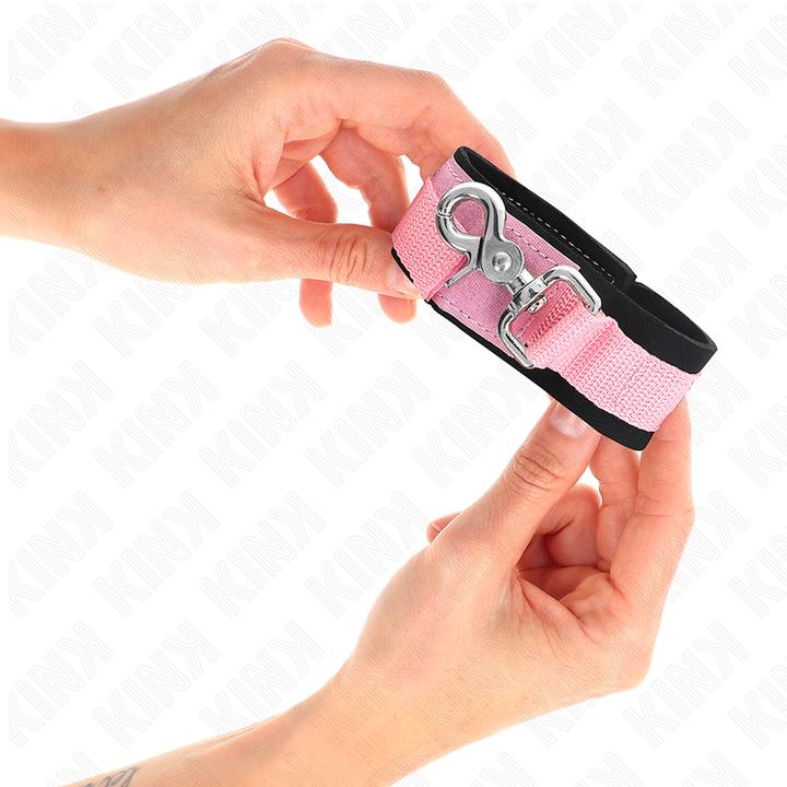 Productafbeelding Kink Verstelbare Neopreen Handboeien Roze Verstelbaar 22-34 cm
