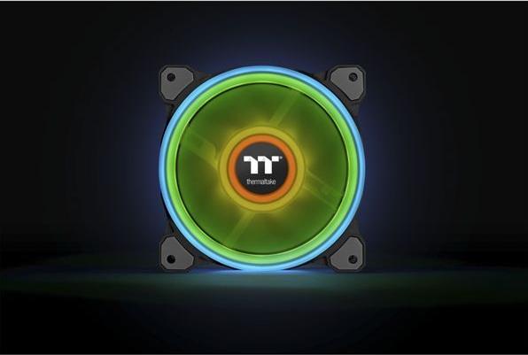 Produktbild Thermaltake Riing Quad 12 (120 mm, 3 x)