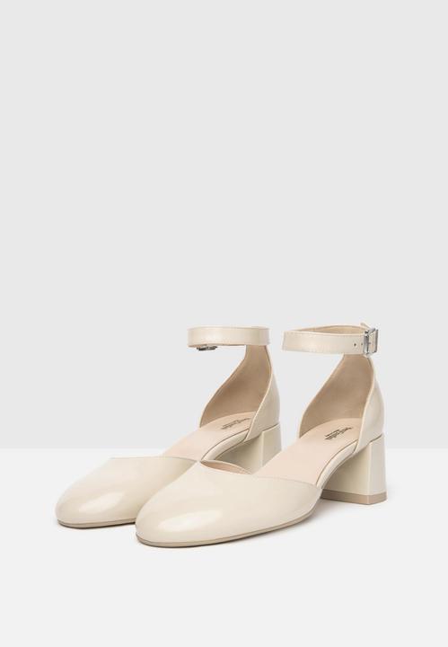 Actual product image Nero Giardini Pumps (40)