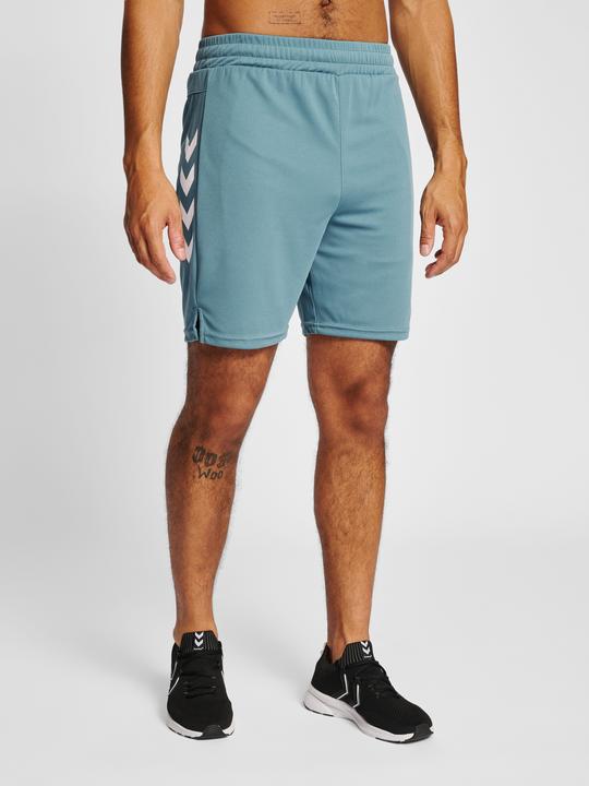 Actual product image hummel Te Topaz Shorts (L)