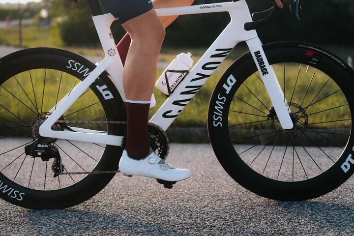 Actual product image Incylence Ultralight Pure V1 (39 - 42)