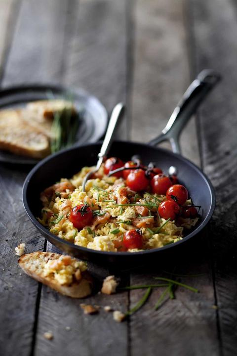Actual product image Le Creuset Les Forgees (28 cm, Frying pan, Aluminium)