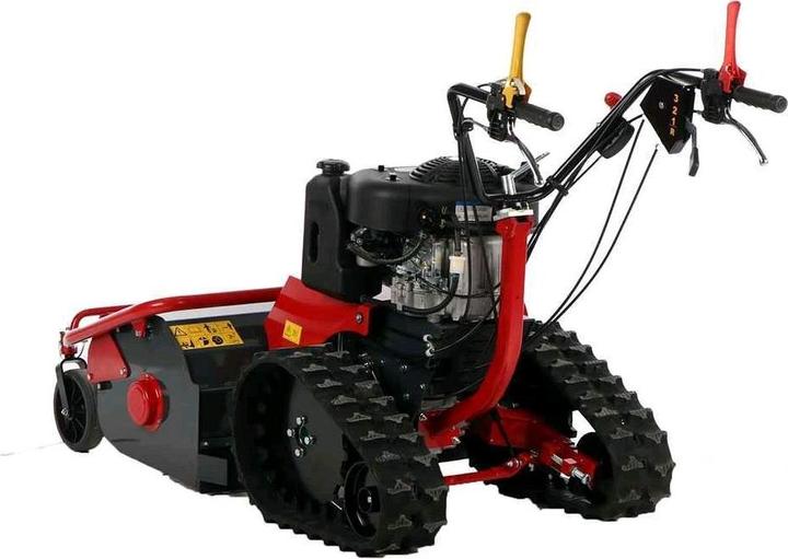 Actual product image Benassi TR 800 professional lawn mower with caterpillar drive B and S 3125E