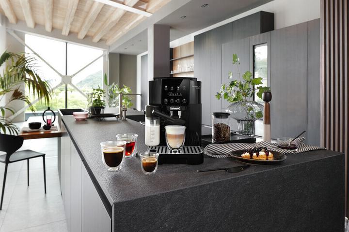 Produktbild De'Longhi Magnifica Start Milk
