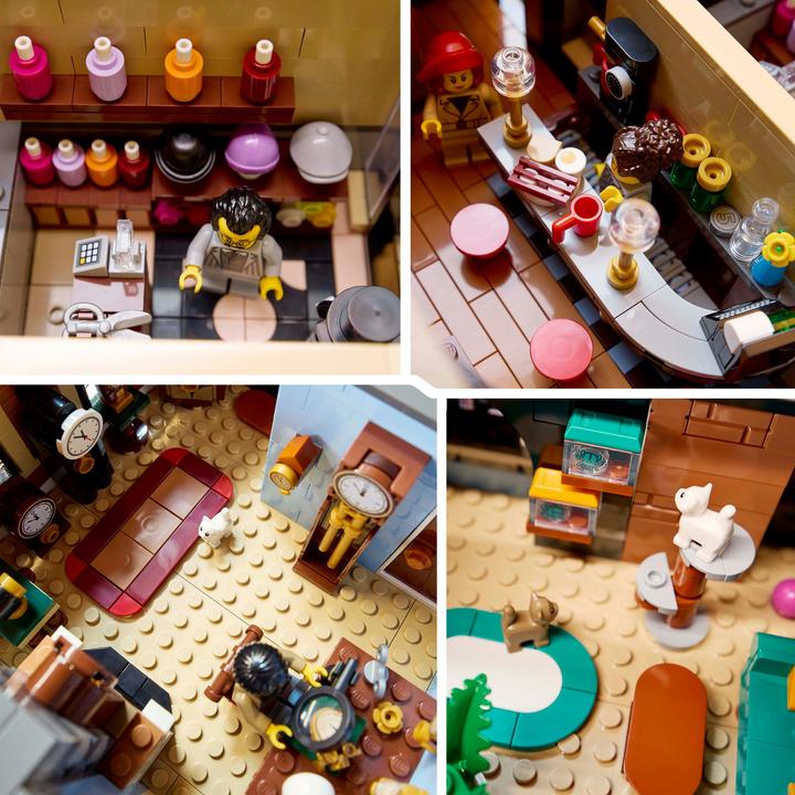 Actual product image LEGO Tudor-style corner house (10350, LEGO Icons, LEGO Rare Sets)
